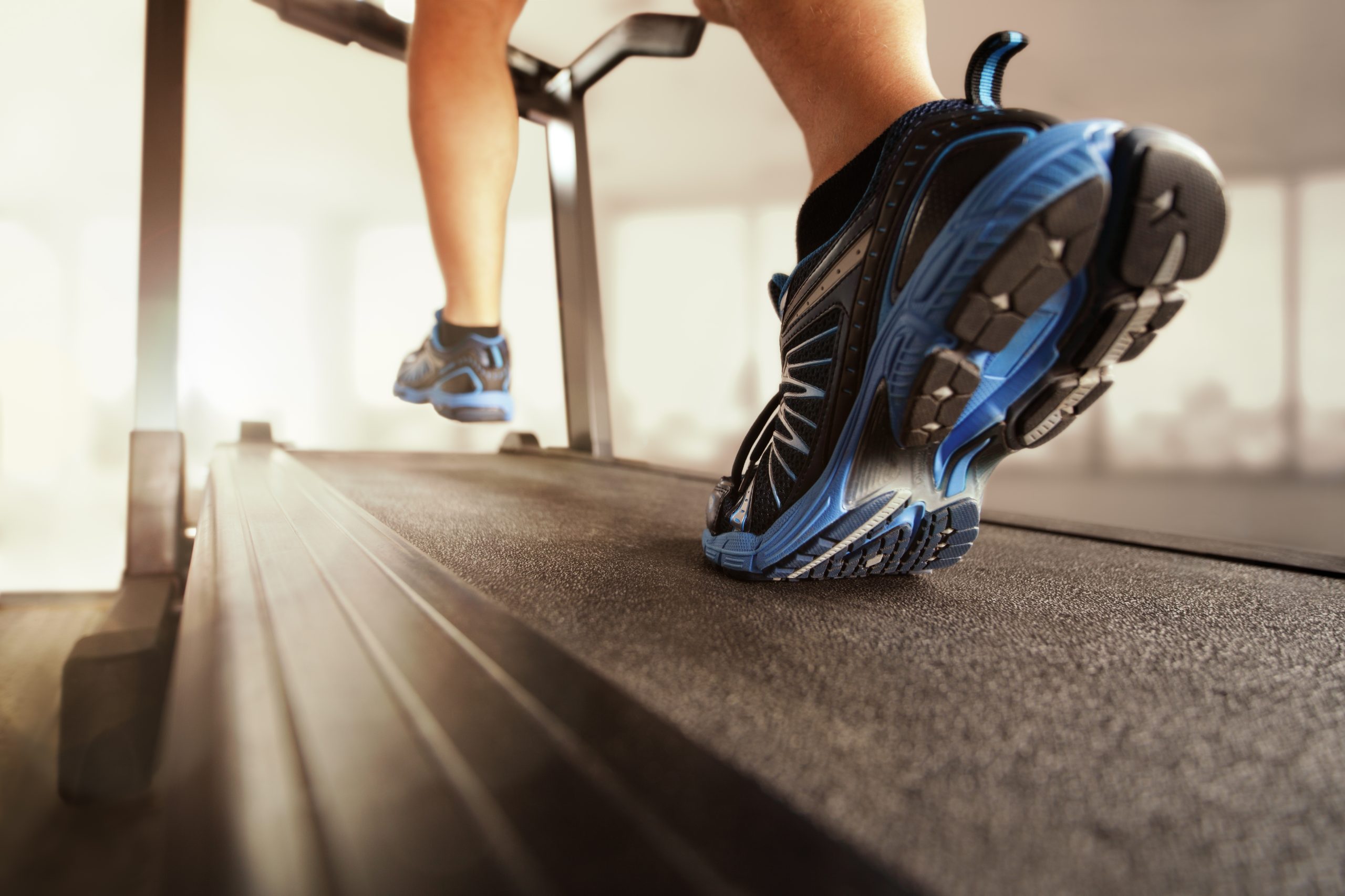 Man,Running,In,A,Gym,On,A,Treadmill,Concept,For