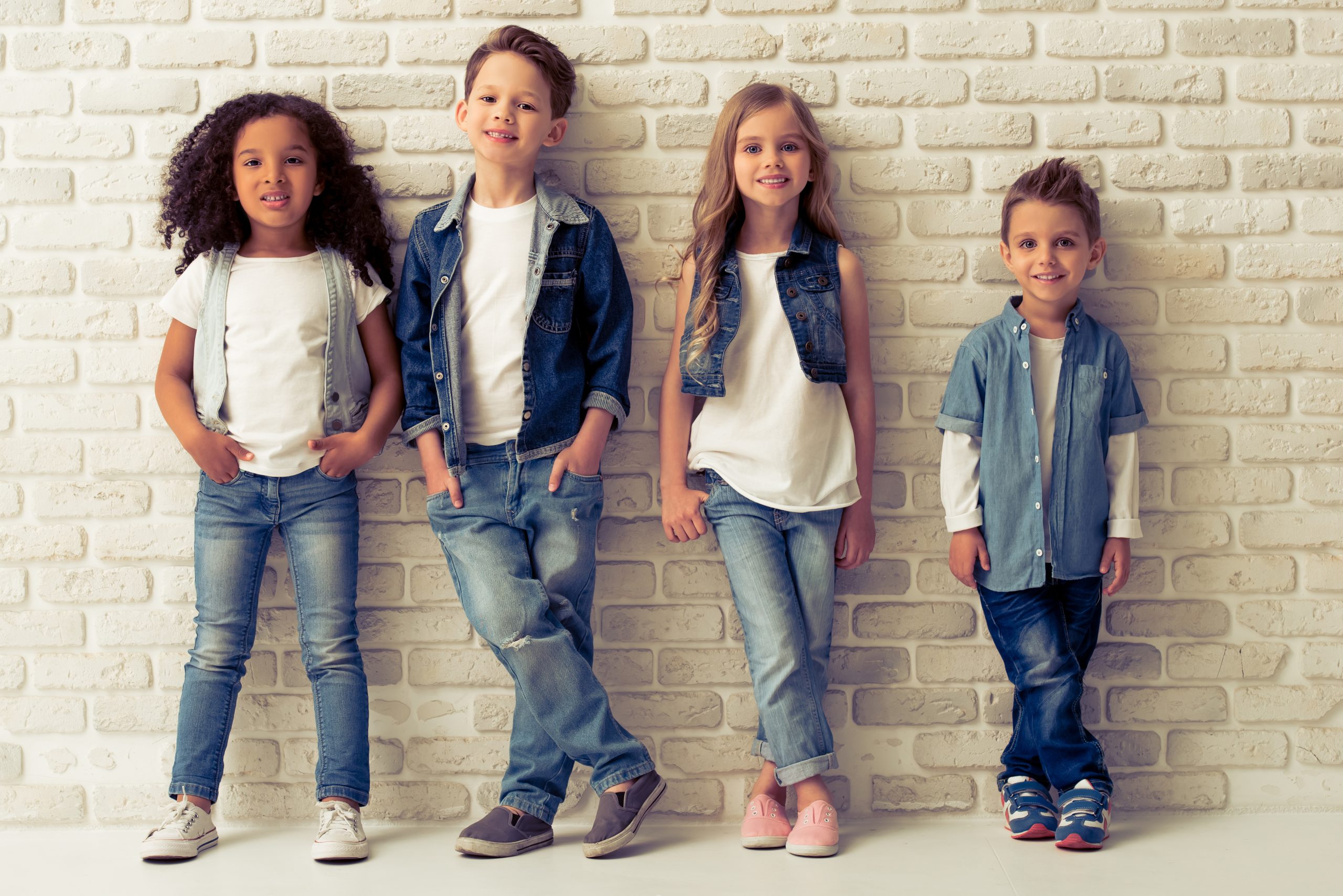 Full,Length,Portrait,Of,Cute,Little,Kids,In,Stylish,Jeans
